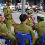 Вьентьян: "моя полиция меня бережет"
